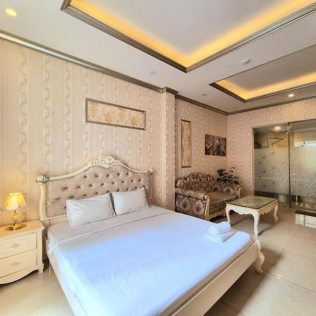 F F House Homestay Ho Chi Minh City Bagian luar foto