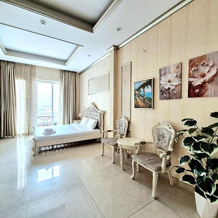 F F House Homestay Ho Chi Minh City Bagian luar foto