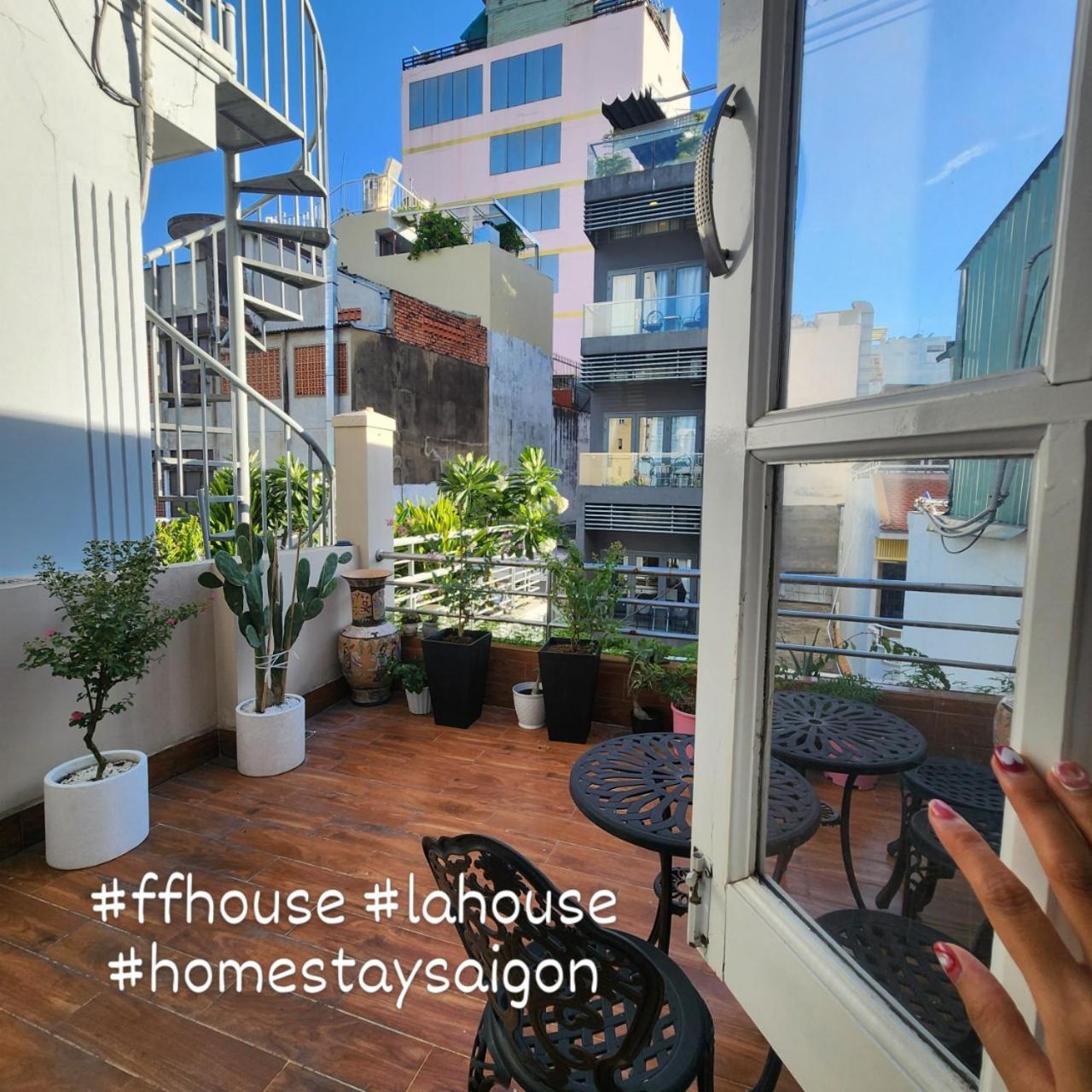 F F House Homestay Ho Chi Minh City Bagian luar foto