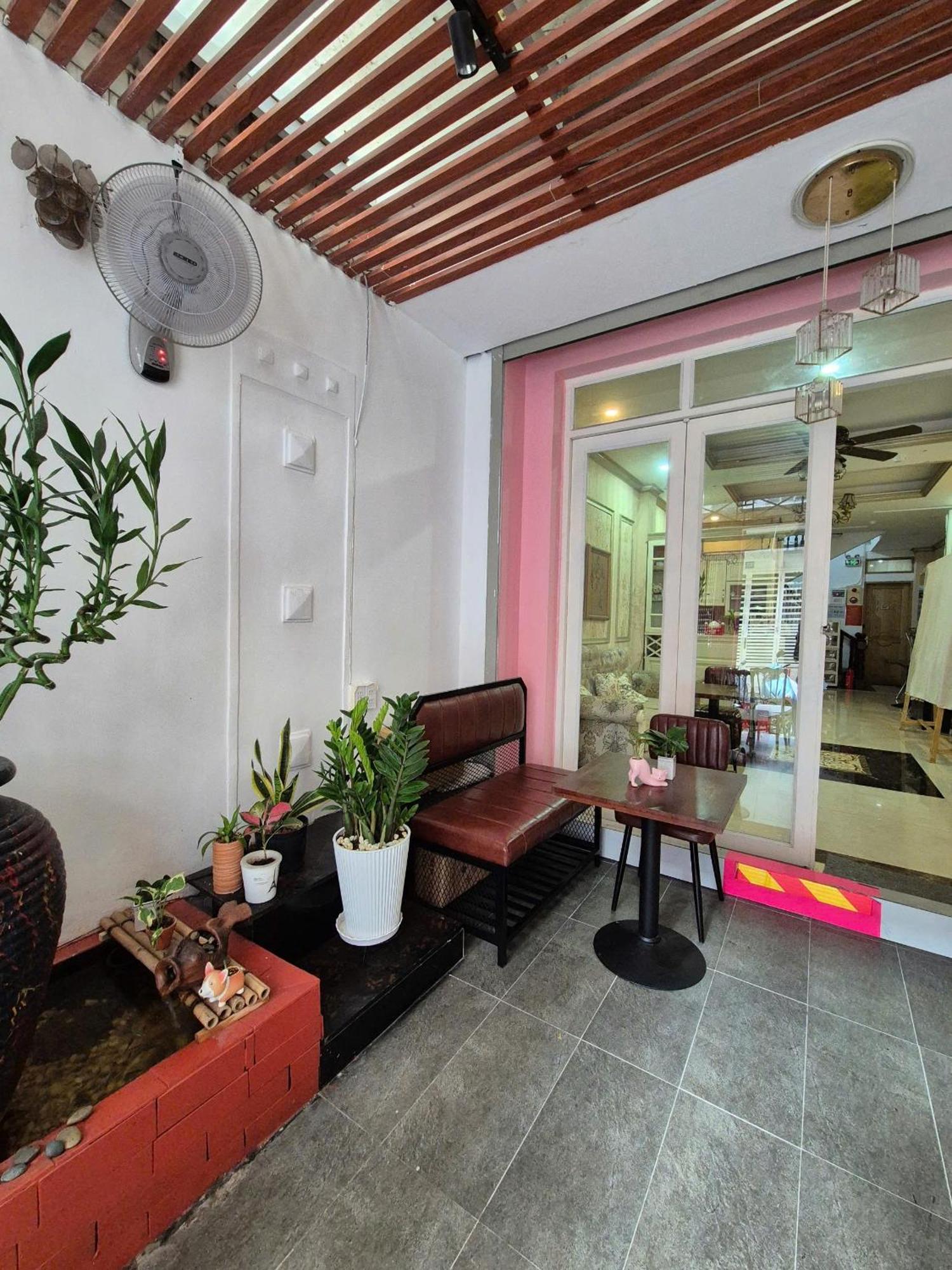 F F House Homestay Ho Chi Minh City Bagian luar foto